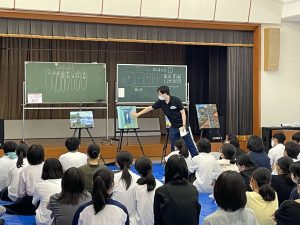 講評会の様子